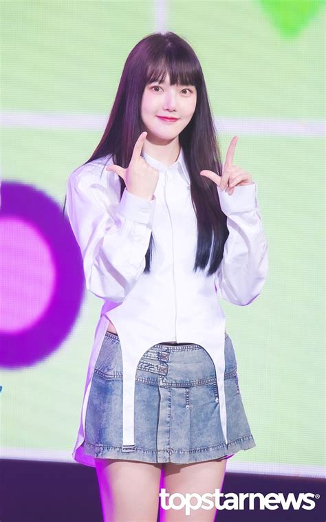 예린 깜찍한 틈새영업나나나~ 나나나~ 더쇼 Hd포토 아이돌24시 네이트 연예