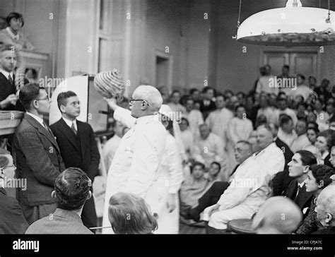 August Bier During His Farewell Lecture At The University Hospital