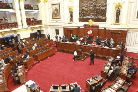 Congreso pleno verá hoy reconsideración de adelanto de elecciones LA