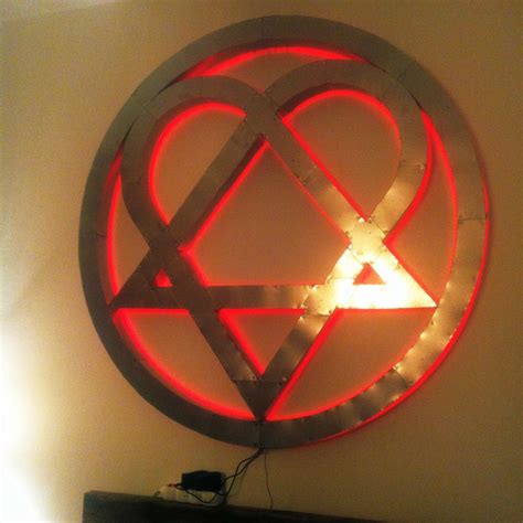 Heartagram Logo - LogoDix