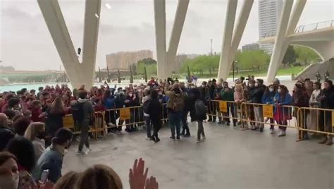 Los Falleros De L Antiga De Campanar Celebran El Premio Las Provincias