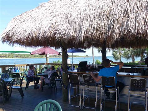 Manatee Island Bar and Grill — Florida Beach Bar