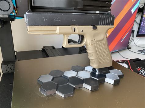 Stl File Stand Glock Support Glock 🔫 ・3d Printer Model To Download・cults