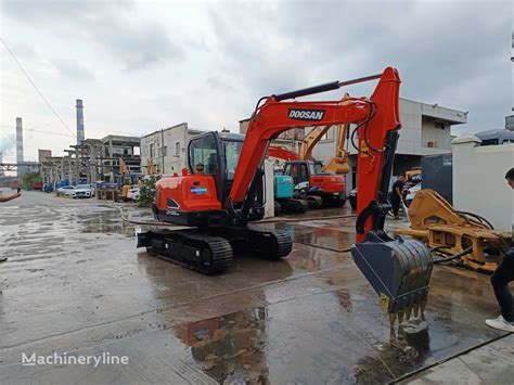 DOOSAN DX55 9C 5 Ton Mini Digger Mini Excavator For Sale China