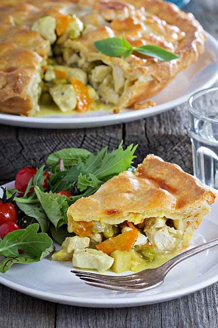 Chicken Curry Pot Pie With Carrots And Green Peas Foodal