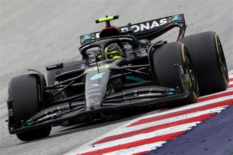 Formel Liveticker Mercedes Sieht Grund Zum Optimismus In