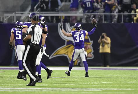 Minnesota Vikings Top Graded Players Vs Saints In Divisional Playoffs