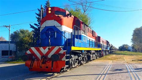 K Largo Y Variado Tren Cargado De Nca Con Destino A Rosario Pasando