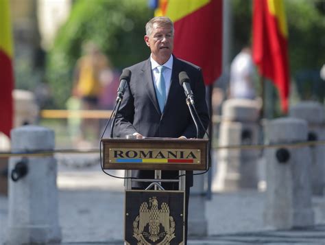 Klaus Iohannis A Semnat Decretul Este Cea Mai Important Lege Pentru