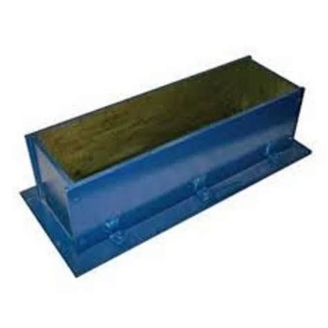 Cast Iron Concrete Beam Mould For Construction Size 100 Mm X 100 Mm