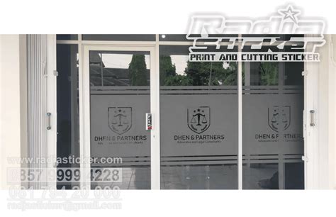 Stiker Kaca Kantor Advokat Stiker Sandblast Cutting Kantor Advokat