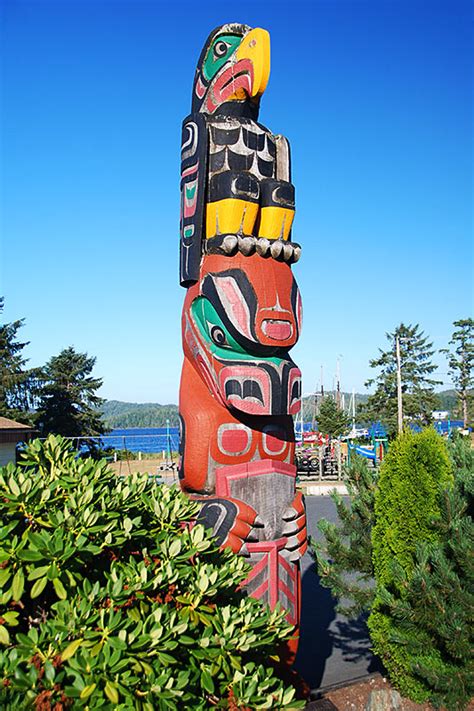 Totem Poles Around Vancouver Island Vancouver Island News Events