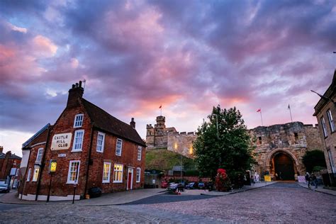 A Local's Guide to the Historic City of Lincoln - JAMIECHANCETRAVELS