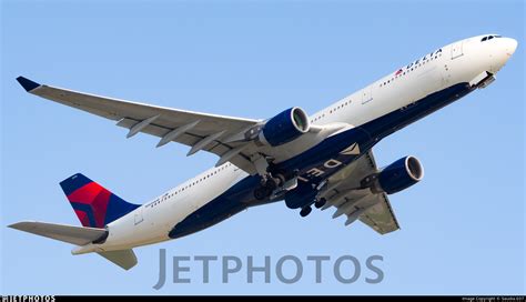 N Nw Airbus A Delta Air Lines Saudia Jetphotos