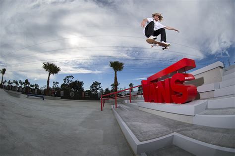 Vans Off the Wall Skatepark