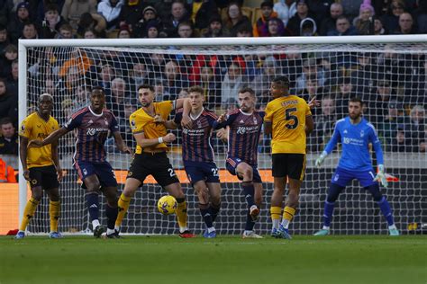 Chris Sutton Makes Score Prediction For Nottingham Forest V Wolves