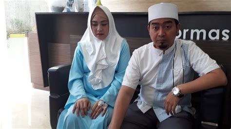 Istri Dikritik Joget Di Tiktok Ustaz Solmed Membela Kasih Hukum Menari