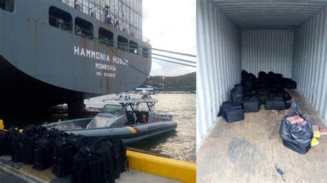 Armada Hall Kilos De Coca Na En Un Barco En La Sociedad Portuaria