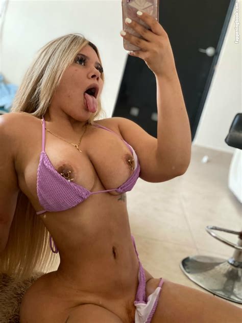 Desiree Gonzalez Deziigonzalezoficial Nude Onlyfans Leaks The