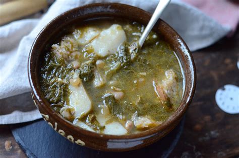 Caldo Gallego Tradicional Como En La Aldea Pandebroa