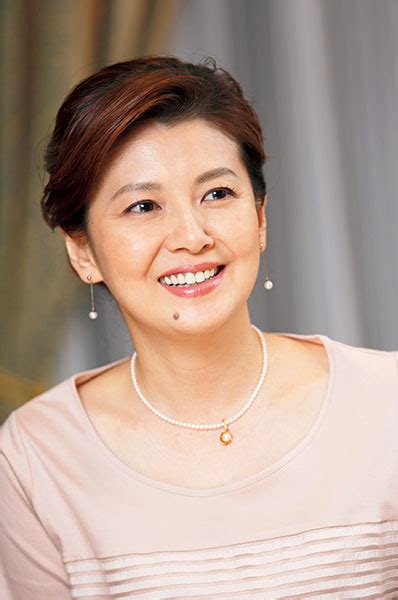 南野陽子さん／歌手・女優・司会（48歳）達人たちの「ワタシの、センタク。」【第18回】 サライjp｜小学館の雑誌『サライ』公式サイト