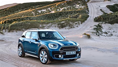 Mini Cooper S E Countryman All Plug In Hybrid Greencarguide Co Uk