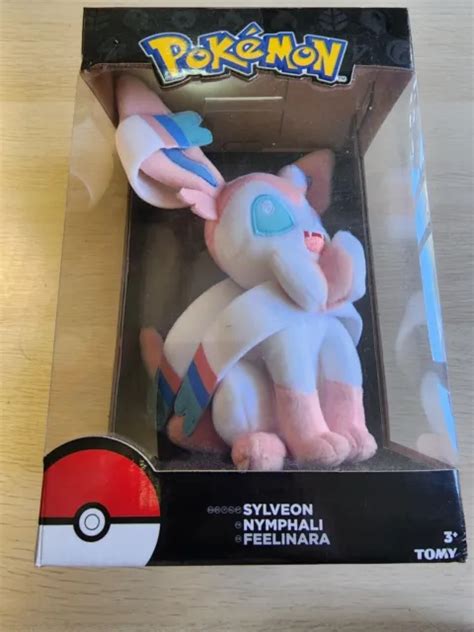 TOMY POKEMON SYLVEON Eevee Evolution Plush Stuffed Toy 2017 NIB Never