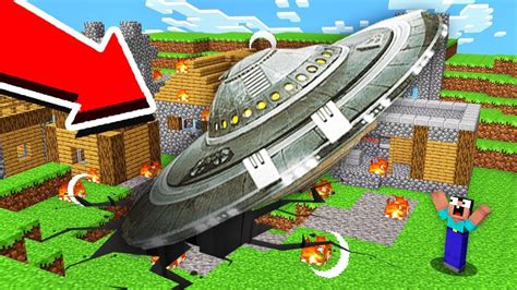 Minecraft Noob Vs Pro Flying Saucer Crashed Into A Village 100