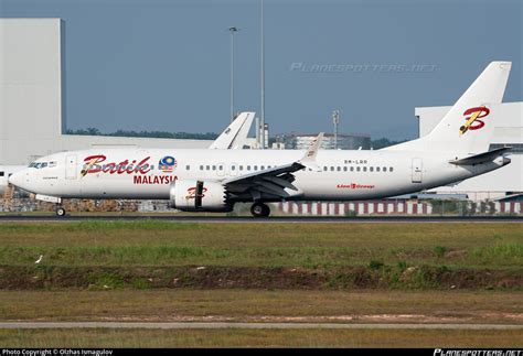 9M LRR Batik Air Malaysia Boeing 737 8 MAX Photo By Olzhas Ismagulov