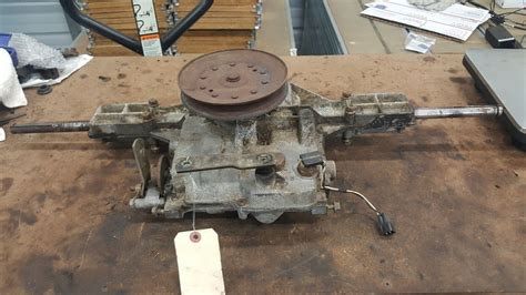 John Deere L100 Series Transmission Spicer 4360 149 AM131576 John Deere