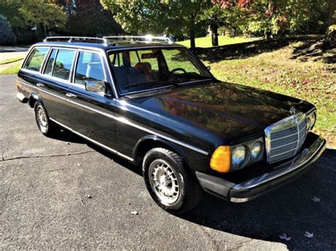 1984 Mercedes Turbodiesel Diesel Wagon 300td W123rare Third Row Seat