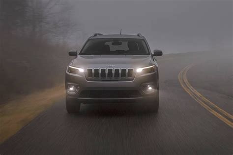 2021 Jeep Cherokee Pictures - 215 Photos | Edmunds