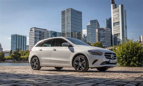 Radiograf A De Los Nuevos Coches H Bridos Enchufables De Mercedes Benz