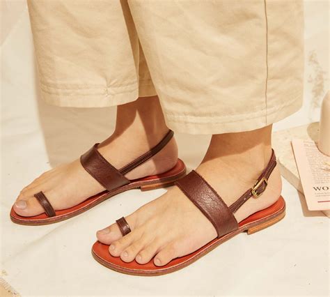 Toe Ring Sandals Cowhide Leather Vintage Sandals Etsy