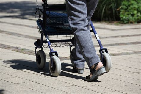 Rollator Test Se De Bedste Rollatorer Til Seniorer Her Senio