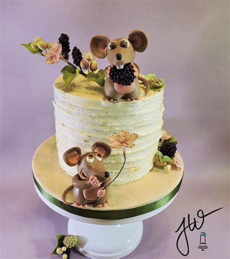 Thanksgiving Mice Decorated Cake By Jeanne Winslow Cakesdecor