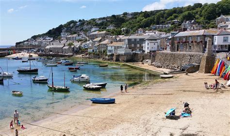 Mousehole | Cornwall Guide Images