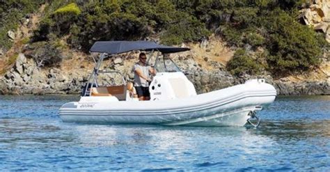 Location Semi Rigide Zodiac Medline Propriano Click Boat