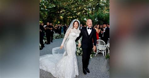 Kylie Jenner Accused Of Breaking Dress Code At Bezos-Sanchez Wedding