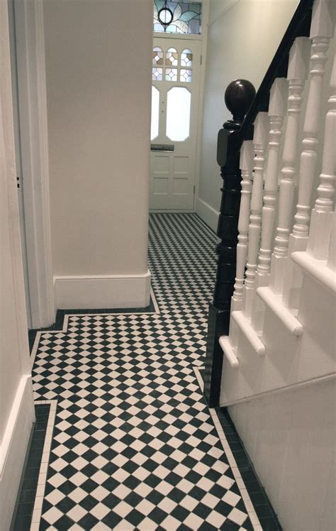 5cm Black And White Hallway With Two Line Border Hallway Tiles Floor