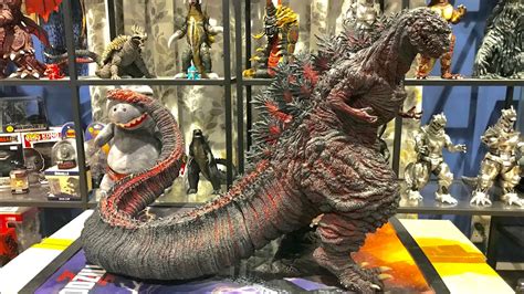 GIGANTIC SERIES SHIN GODZILLA FIGURE By X PLUS REVIEW YouTube