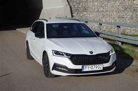 Skoda Octavia Combi Tdi Km Style Dane Techniczne