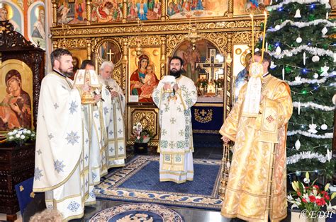 Sfânta Liturghie arhierească la biserica Nașterea Maicii Domnului din