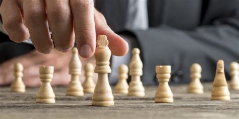 Estrategia Concepto Tipos Ejemplos Táctica Y Competitividad