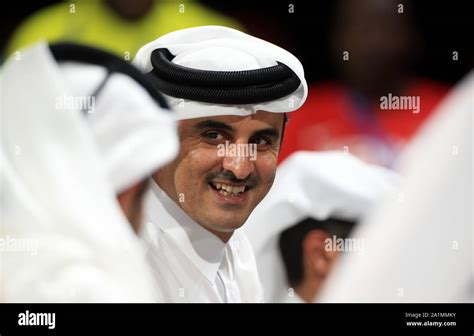 El Emir De Qatar Jeque Tamim Bin Hamad Al Thani En La Ceremonia De