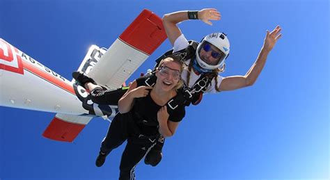 Book Palm Jumeirah Skydiving Ticket, Dubai