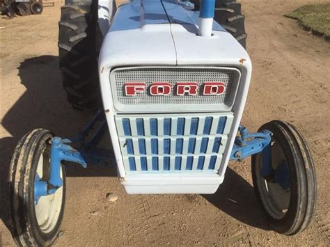 1973 Ford 2000 2wd Tractor Bigiron Auctions