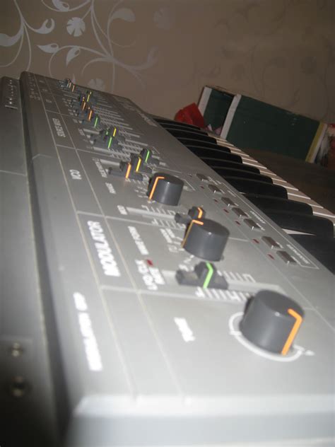 Infrequent Sound Sextex Technology Roland Sh 101