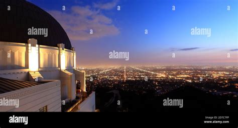 Griffith observatory night hi-res stock photography and images - Alamy