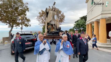 Al Via Le Feste Patronali La Statua Di San Michele Portata In